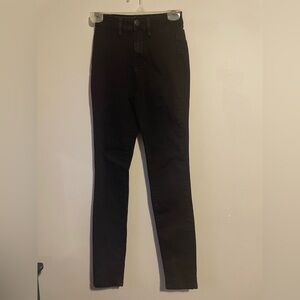 YMI Women's Skinny Jeans - Black